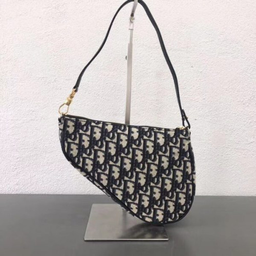 D*or-saddle-bag-2