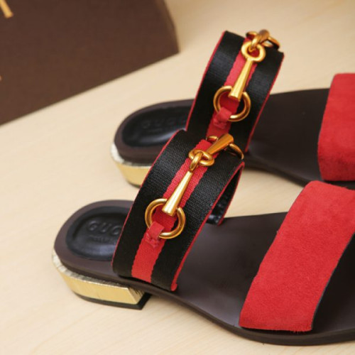 G*u*i-sandal-36