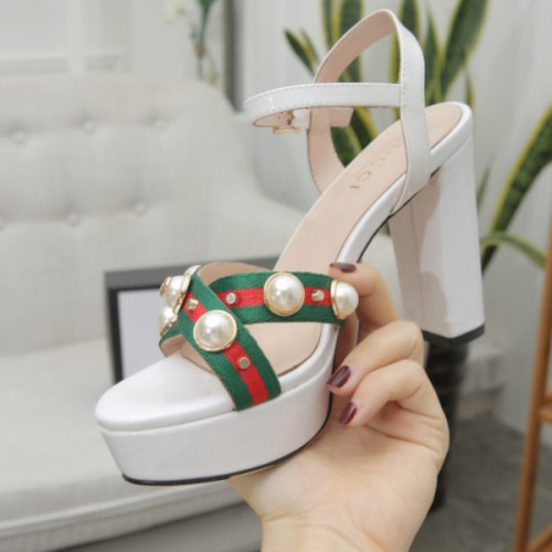 G*u*i-sandal-4
