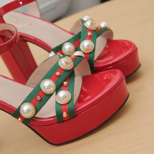 G*u*i-sandal-6
