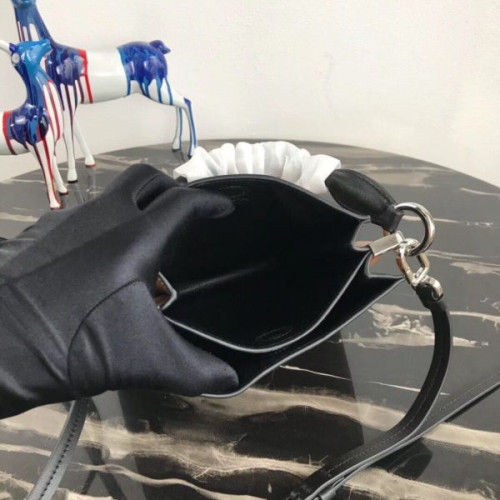 Pra*a-margit-bag-7